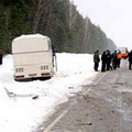 На 79 км а/д М9 "Балтия" водитель автобуса с 44 детьми не справился с управлением и съехал в кювет!