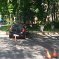 В Красногорске произошло ДТП, в котором автомобиль "Хендай" совершил наезд на двух девушек на пешеходном переходе.