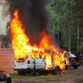 Из-за шалости юного "пиромана" в Красногорске сгорела Тойота белого цвета!