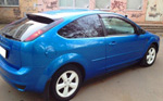 Продается автомобиль Ford Focus II синего цвета, двигатель 1.8, хэтчбек 3 х-дверный, 2006 год, 115.000 км пробег, 2 владельца.
