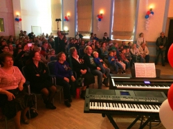 В доме культуры Опалиха прошел праздничный концерт Поезд Победы, посвящённый 70-летию Великой Отечественной войны.