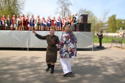 9 мая внуки Победы поздравили ветеранов!