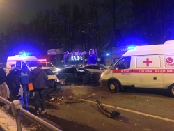 На Волоколамском шоссе в Красногорске, напротив ресторана «Гранатовый Сад» произошло ДТП.