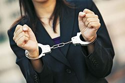 В Красногорске полицейские задержали женщину, находящуюся в федеральном розыске.