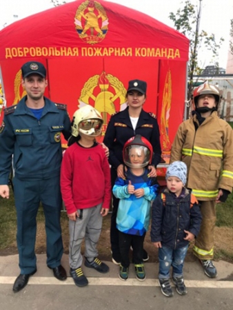 Встреча сотрудников пожарной охраны с жителями мкр Павшинская пойма!