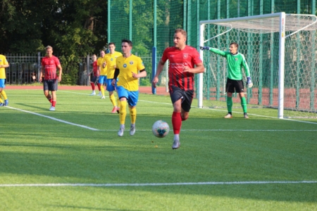 Две победы одержали футбольные команды из Красногорска: ФК «Зоркий» и Молодежный состав ФК «Зоркий-2».