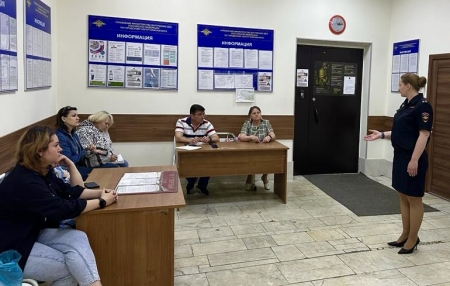 В Красногорске сотрудники МВД отдела по вопросам миграции провели семинар-совещание.